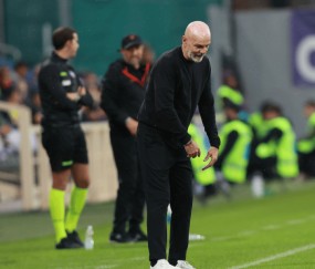 官宣！意大利60岁庸帅下课意甲10场0胜排倒一今年2次被解雇